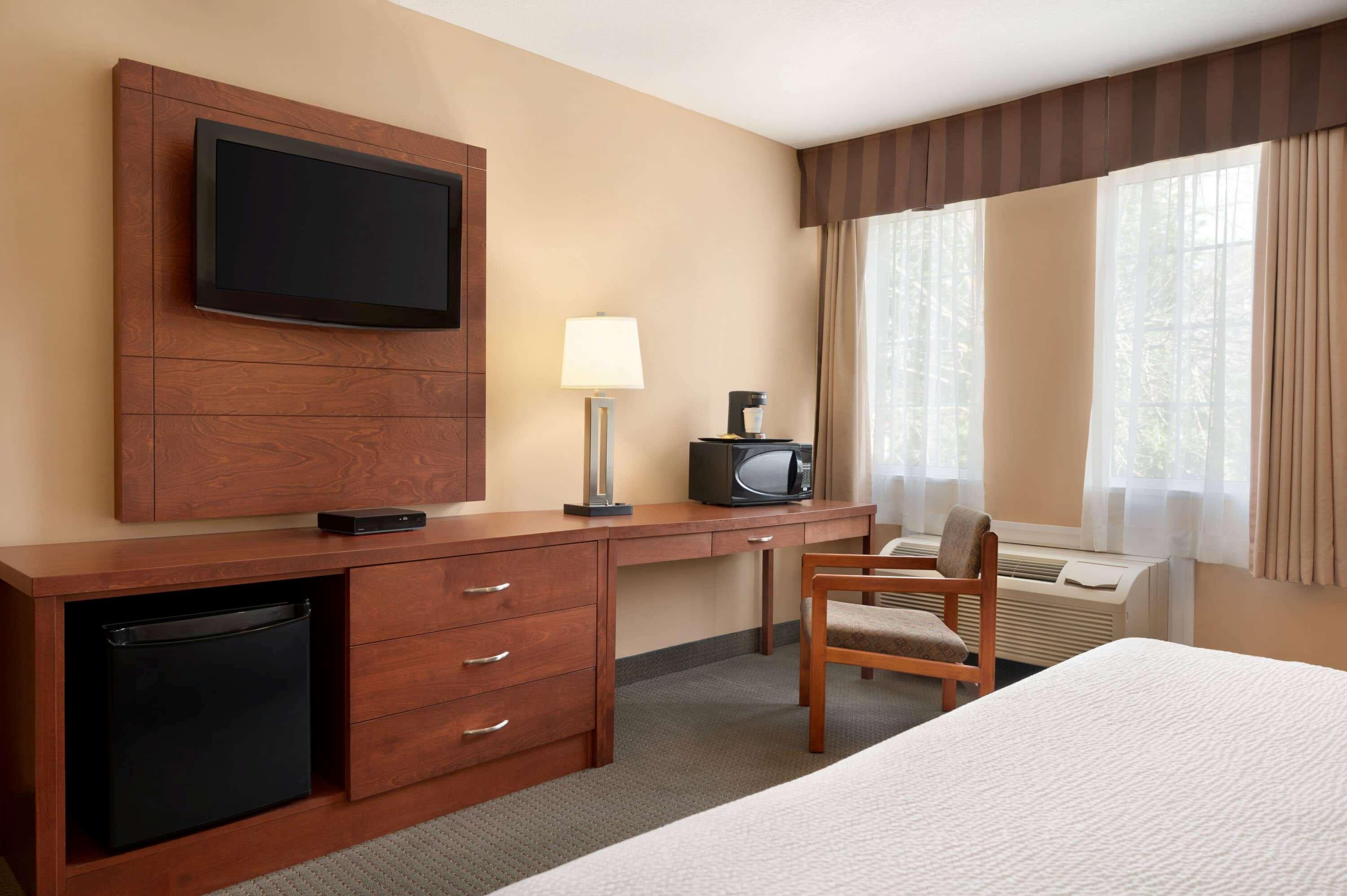 Hotel Days By Wyndham Guelph